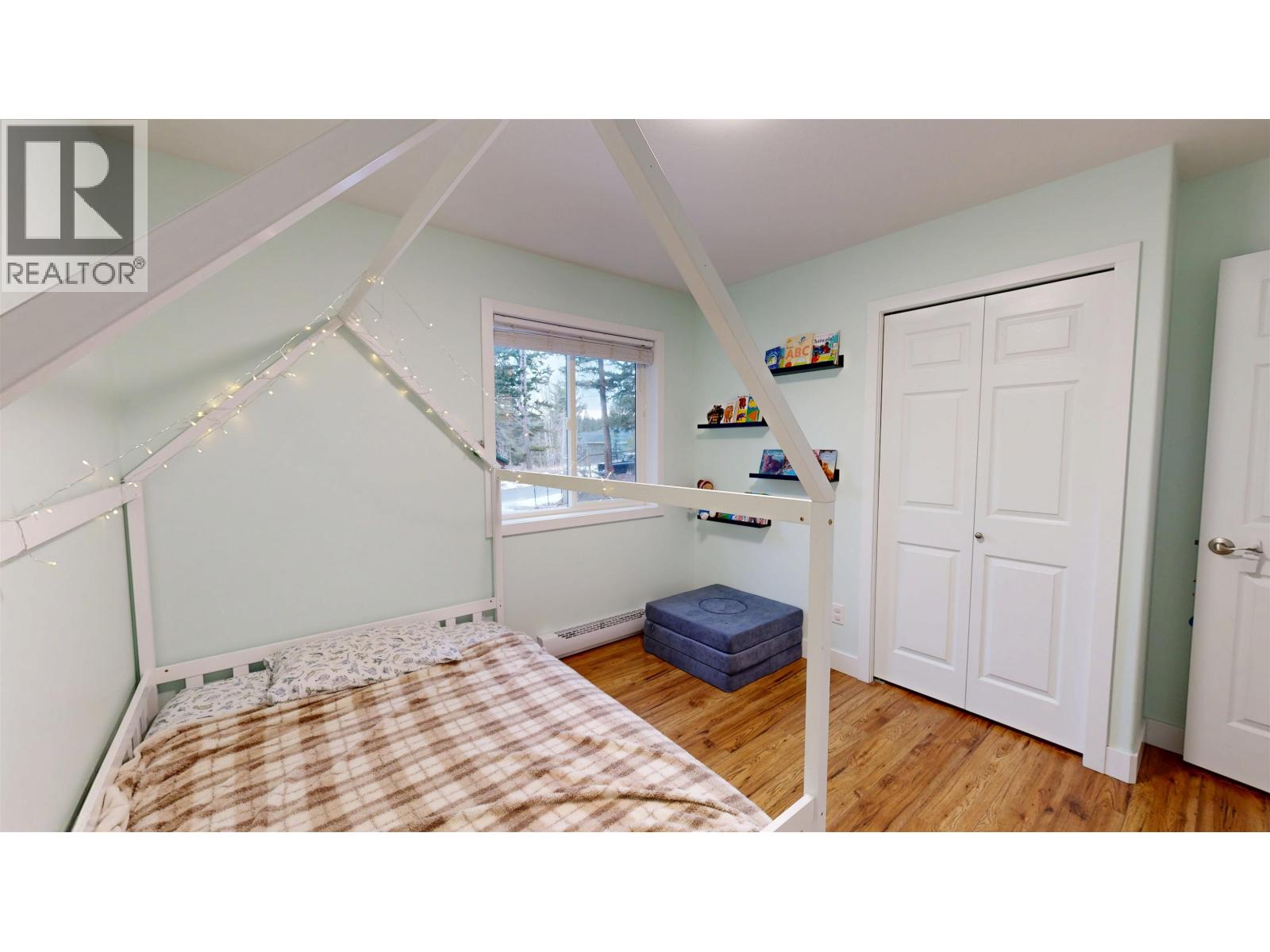 4887 Gloinnzun Crescent, 108 Mile Ranch, British Columbia  V0K 2Z0 - Photo 14 - R3085117