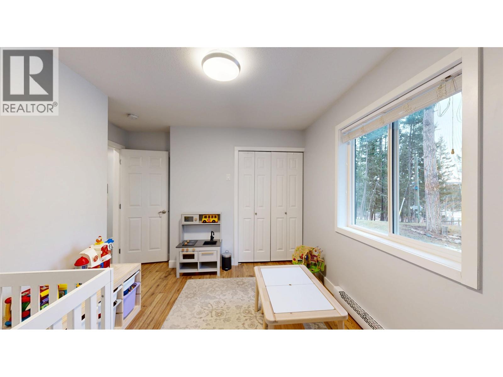 4887 Gloinnzun Crescent, 108 Mile Ranch, British Columbia  V0K 2Z0 - Photo 21 - R3085117