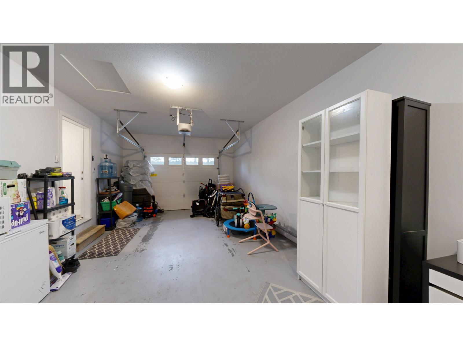 4887 Gloinnzun Crescent, 108 Mile Ranch, British Columbia  V0K 2Z0 - Photo 22 - R3085117