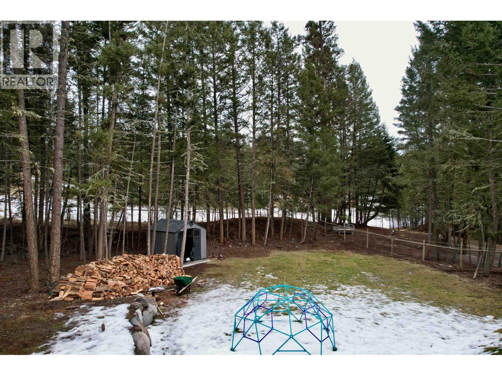 4887 Gloinnzun Crescent, 108 Mile Ranch, British Columbia  V0K 2Z0 - Photo 30 - R3085117