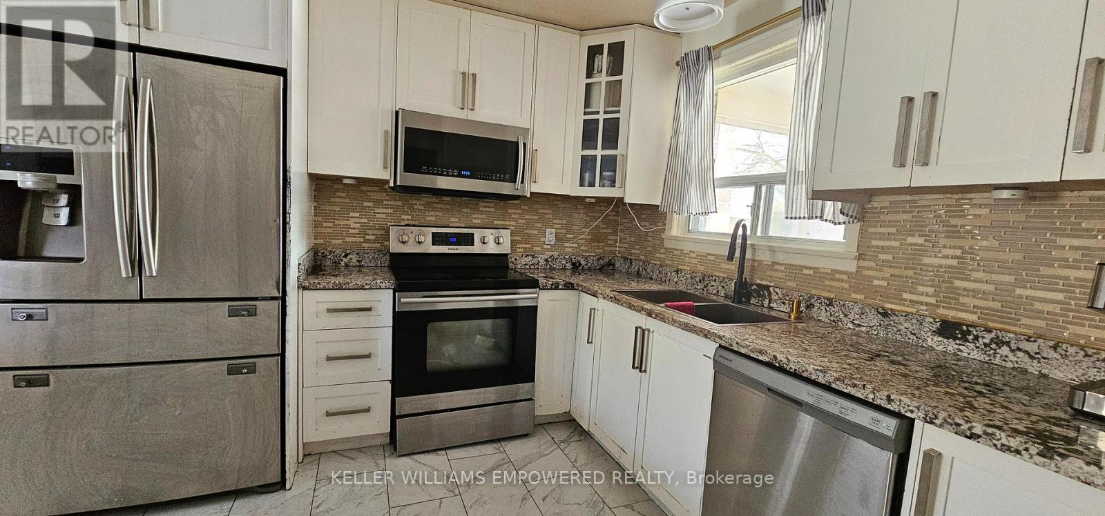 52 Endsleigh Crescent, Toronto, Ontario  M2J 3N6 - Photo 8 - C12745116