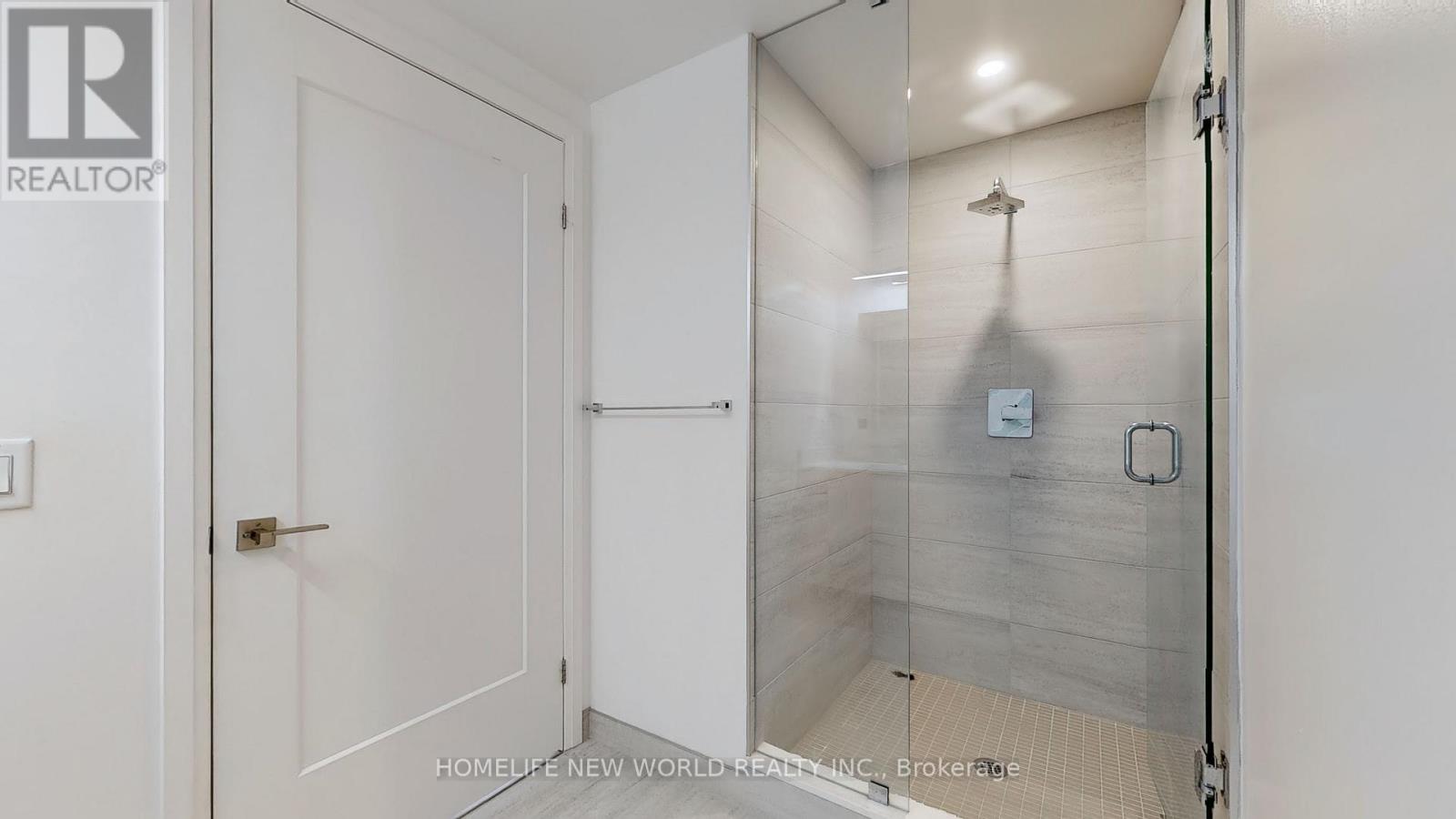 303 - 18 Water Walk Drive, Markham, Ontario  L3R 6L5 - Photo 19 - N12745264