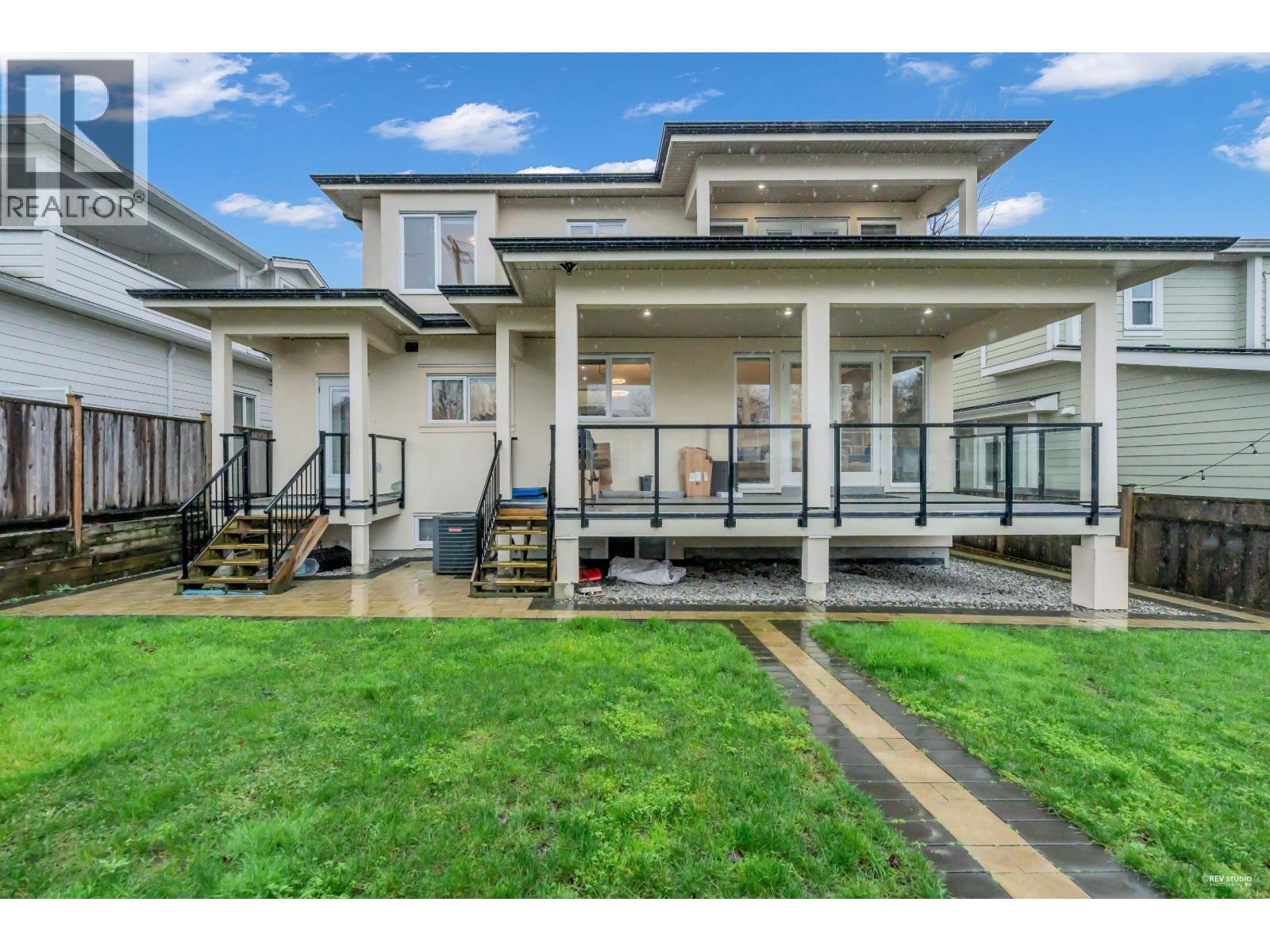 Listing Picture 33 of 37 : 4267 PARKER STREET, Burnaby / 本拿比 - 魯藝地產 Yvonne Lu Group - MLS Medallion Club Member