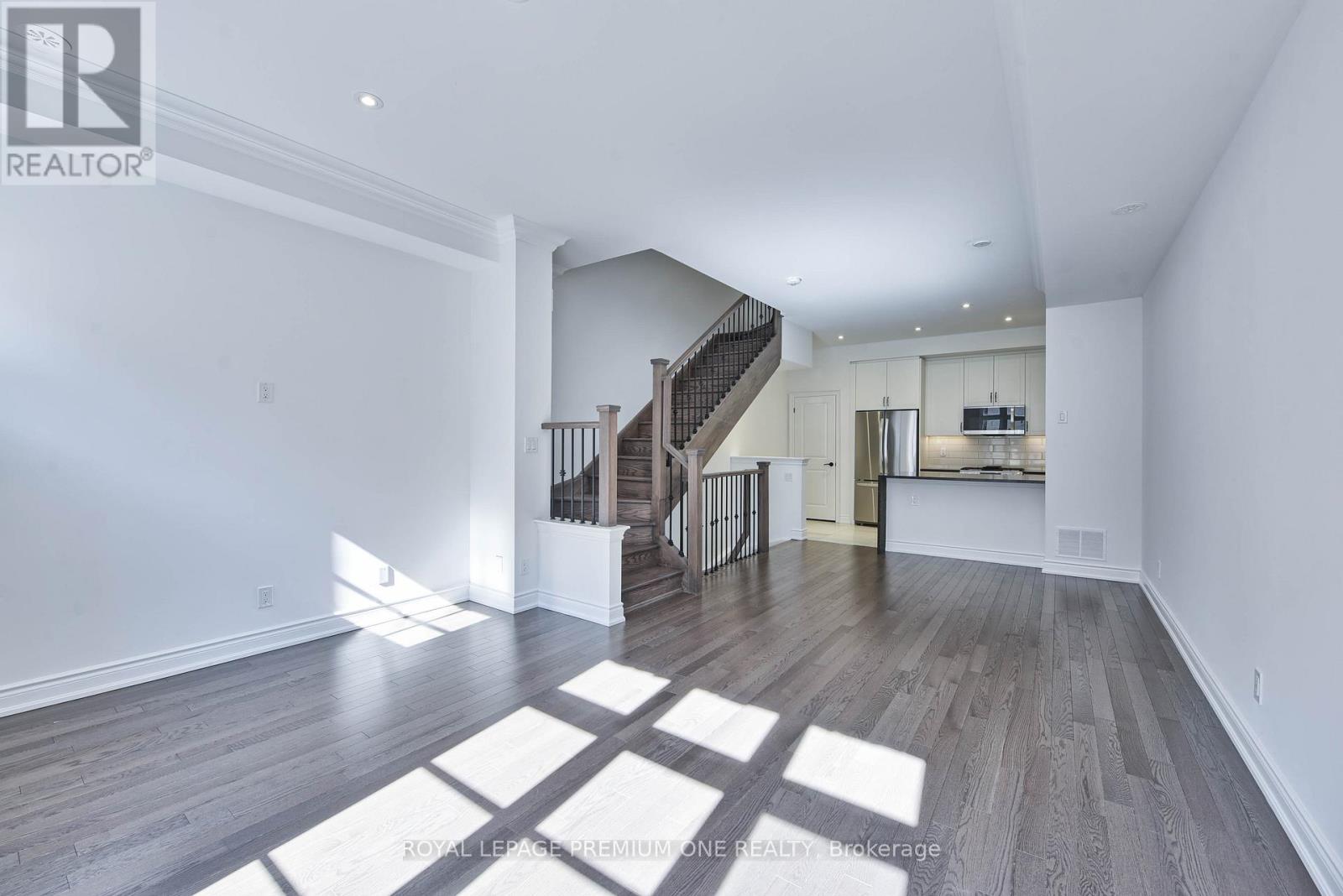 141 - 55 Lunar Crescent, Mississauga, Ontario  L5M 2R2 - Photo 11 - W12745244