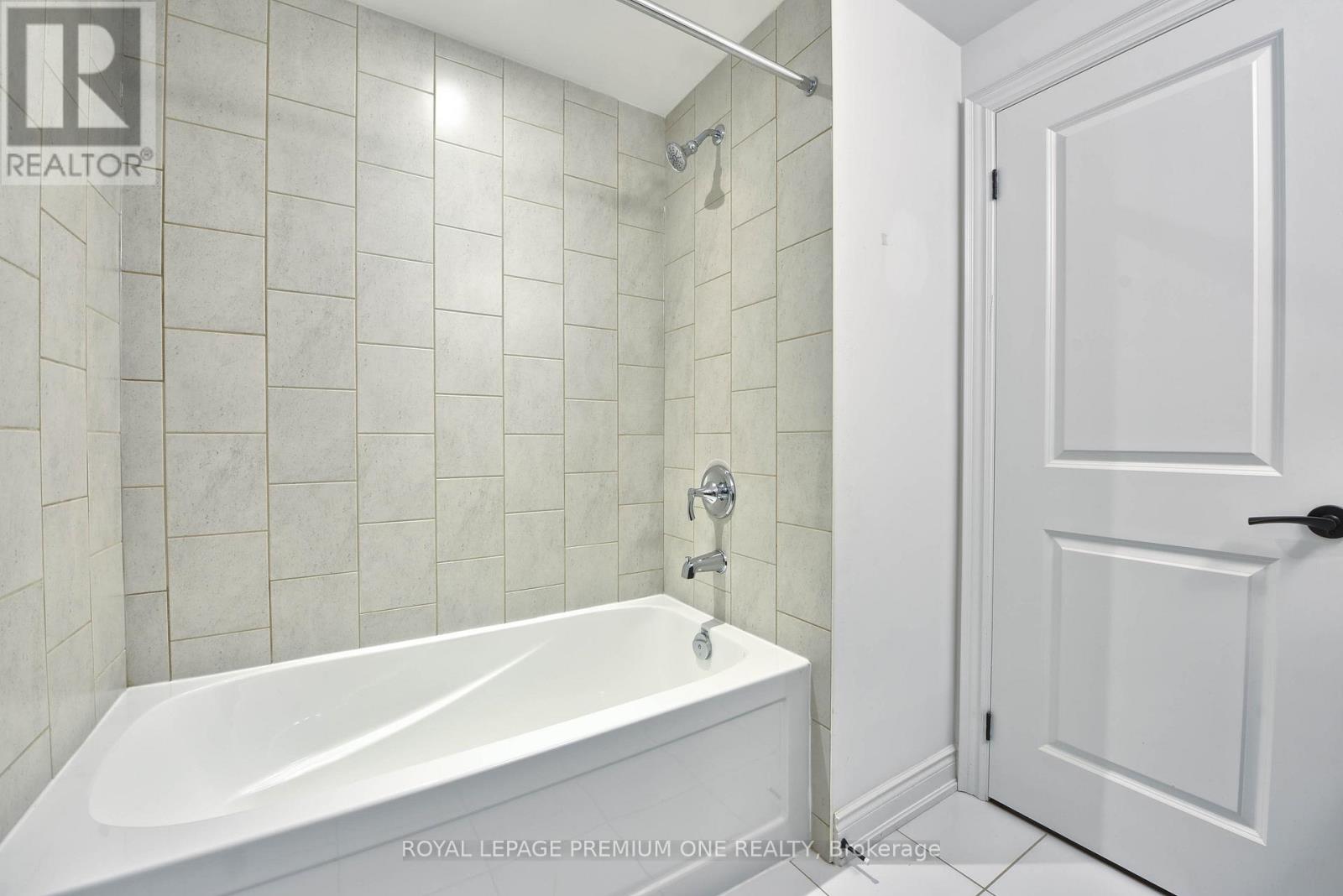 141 - 55 Lunar Crescent, Mississauga, Ontario  L5M 2R2 - Photo 18 - W12745244