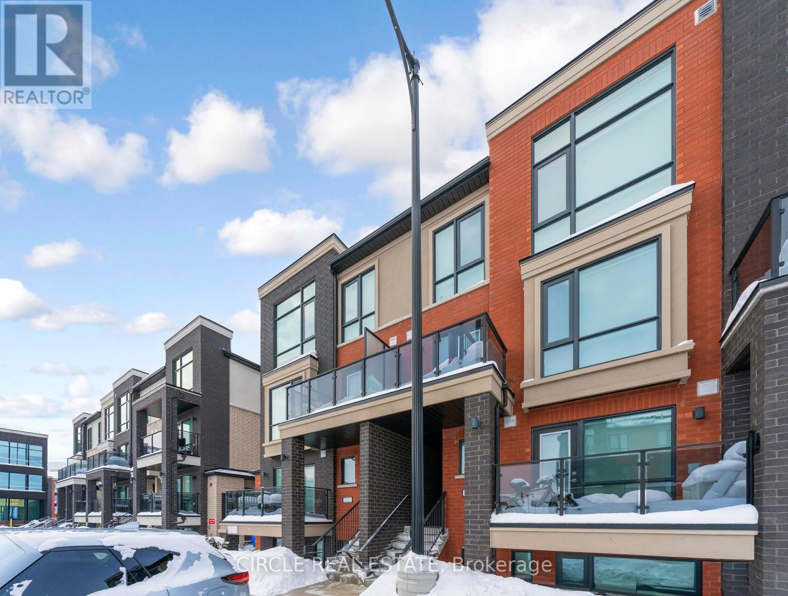 3 - 195 Veterans Drive, Brampton, Ontario  L7A 5L2 - Photo 2 - W12745262