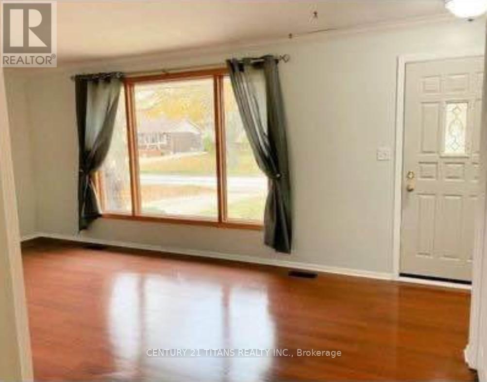 93 Maryknoll Road, Chatham-Kent, Ontario  N7L 2M9 - Photo 2 - X12745254