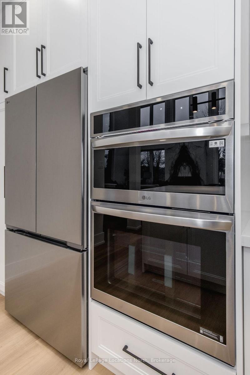 6 Butternut Crescent, Wasaga Beach, Ontario  L9Z 3S9 - Photo 19 - S12745274