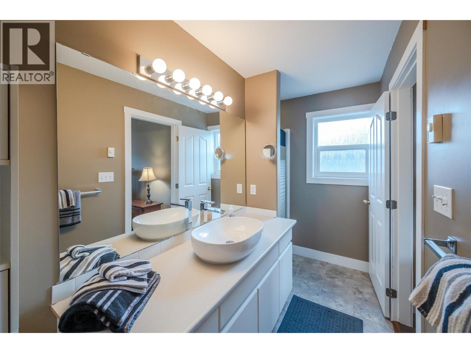 640 Main Street Unit# 309, Okanagan Falls, British Columbia  V0H 1R4 - Photo 6 - 10374077