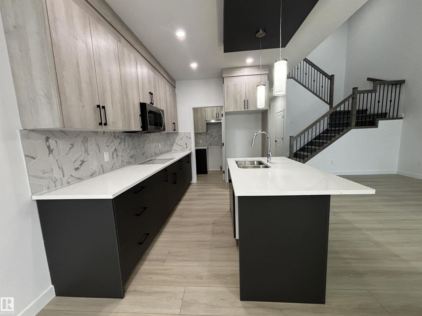 2028 210 St Nw Nw, Edmonton, Alberta  T6M 3H6 - Photo 12 - E4471238