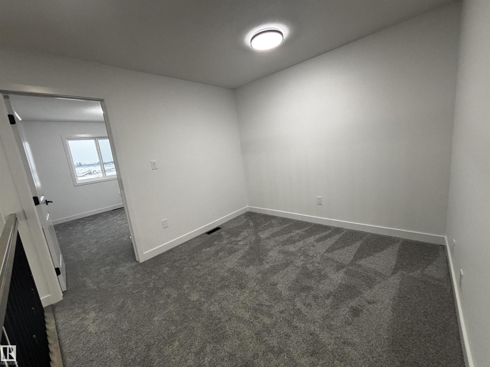 2028 210 St Nw Nw, Edmonton, Alberta  T6M 3H6 - Photo 16 - E4471238