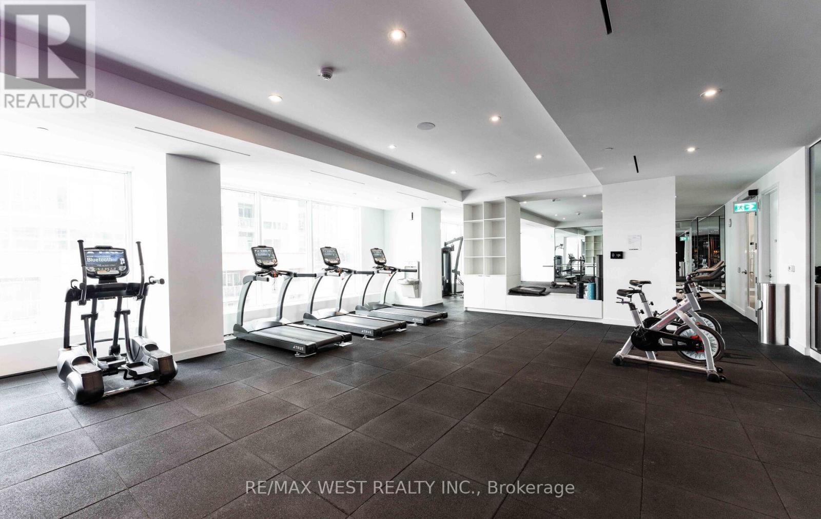 712 - 33 Helendale Avenue, Toronto, Ontario  M4R 0A4 - Photo 14 - C12743688