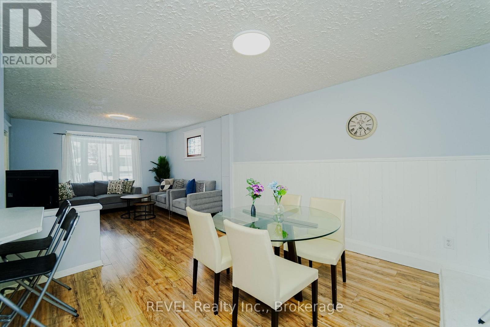 4586 Fifth Avenue, Niagara Falls, Ontario  L2E 4R6 - Photo 10 - X12745276