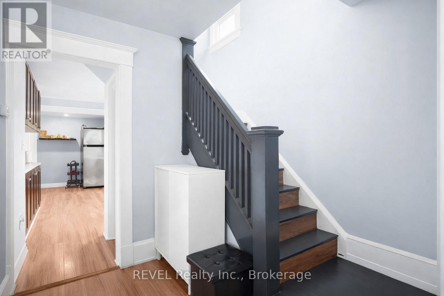 4586 Fifth Avenue, Niagara Falls, Ontario  L2E 4R6 - Photo 13 - X12745276