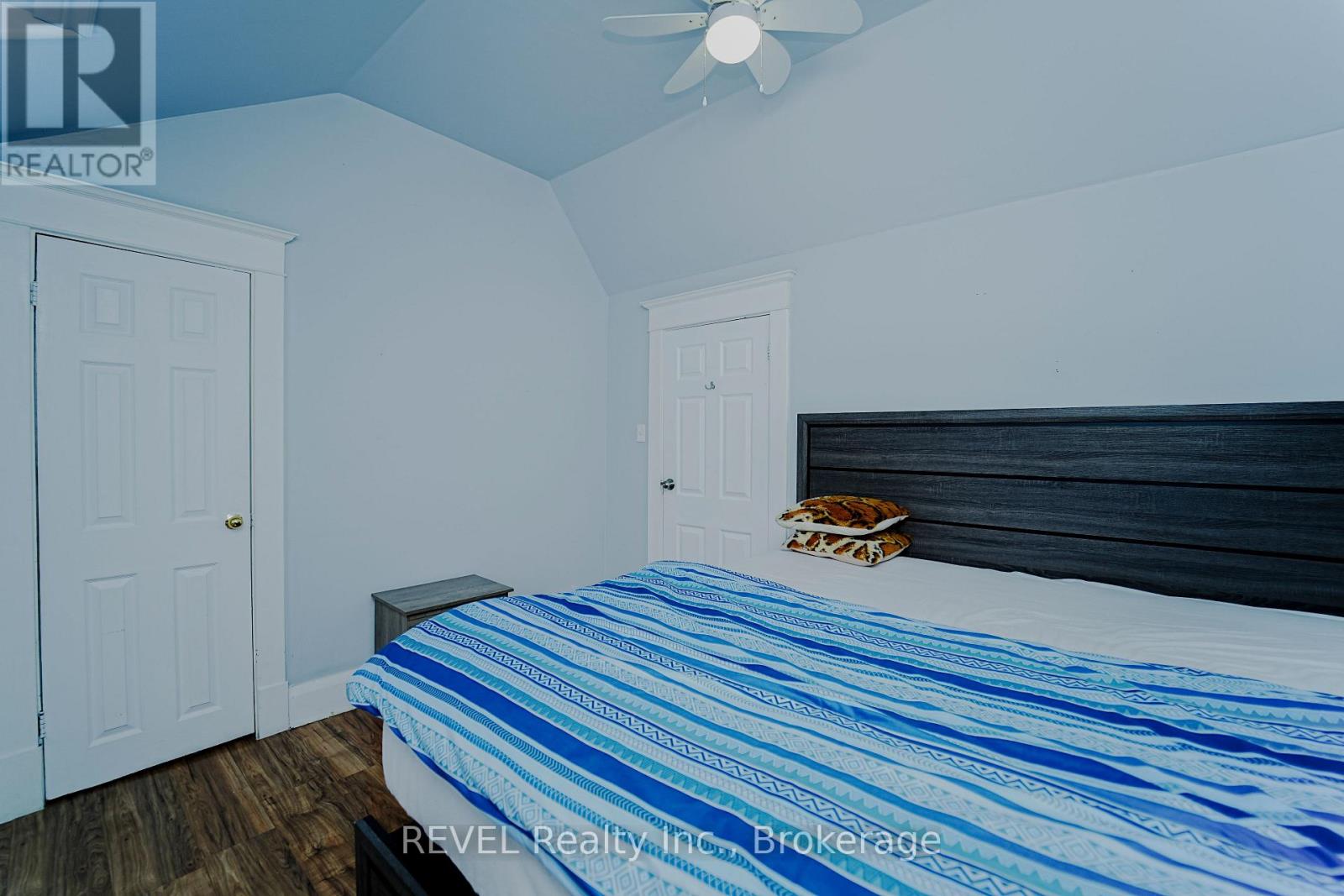 4586 Fifth Avenue, Niagara Falls, Ontario  L2E 4R6 - Photo 14 - X12745276