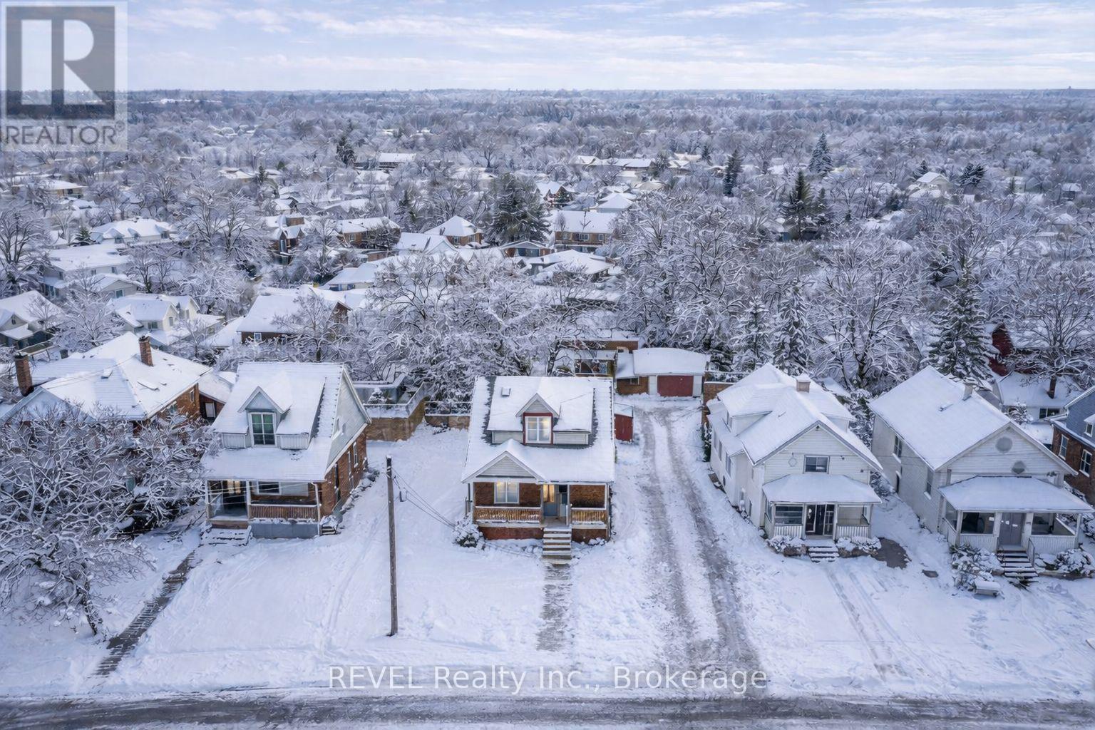 4586 Fifth Avenue, Niagara Falls, Ontario  L2E 4R6 - Photo 32 - X12745276