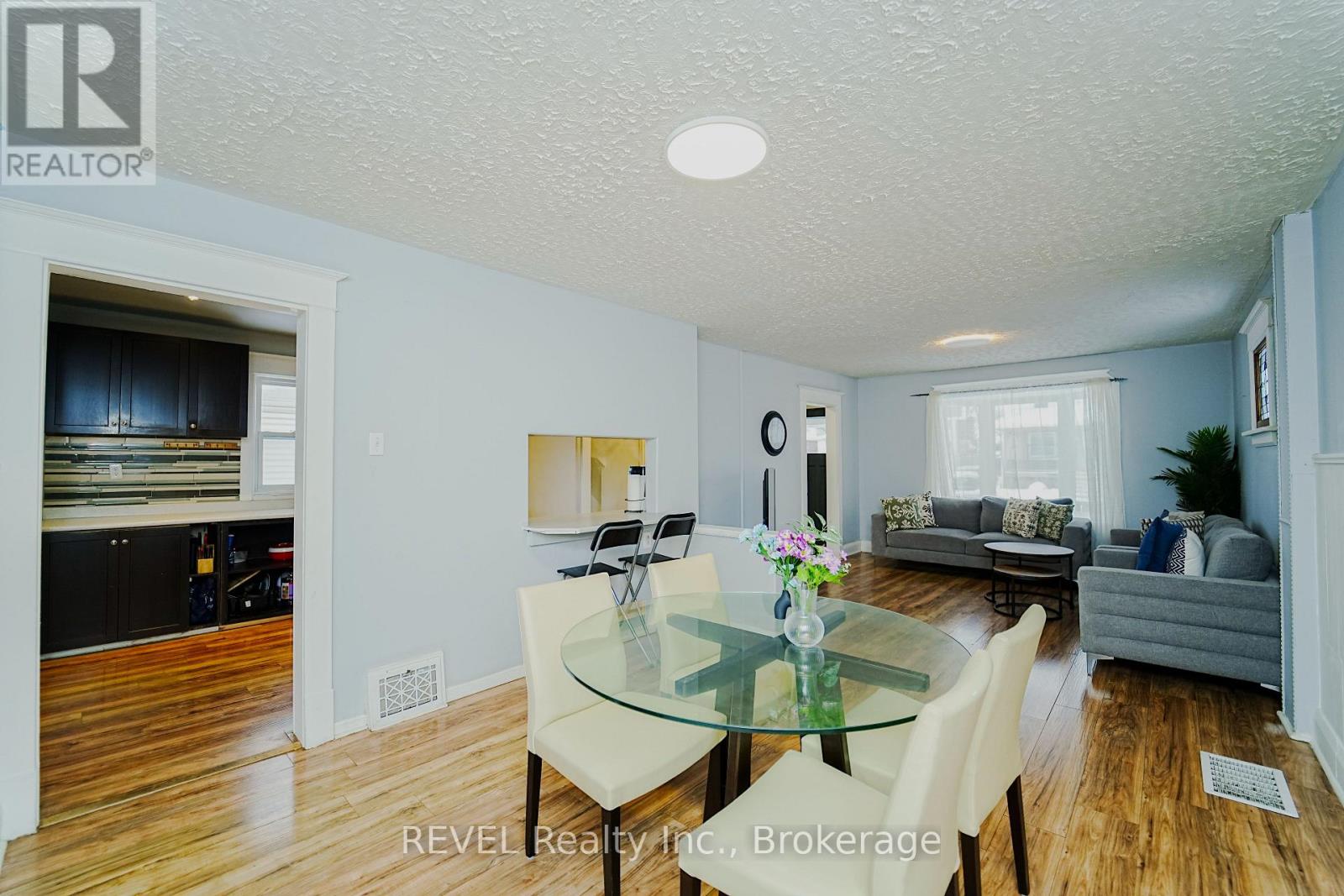 4586 Fifth Avenue, Niagara Falls, Ontario  L2E 4R6 - Photo 9 - X12745276