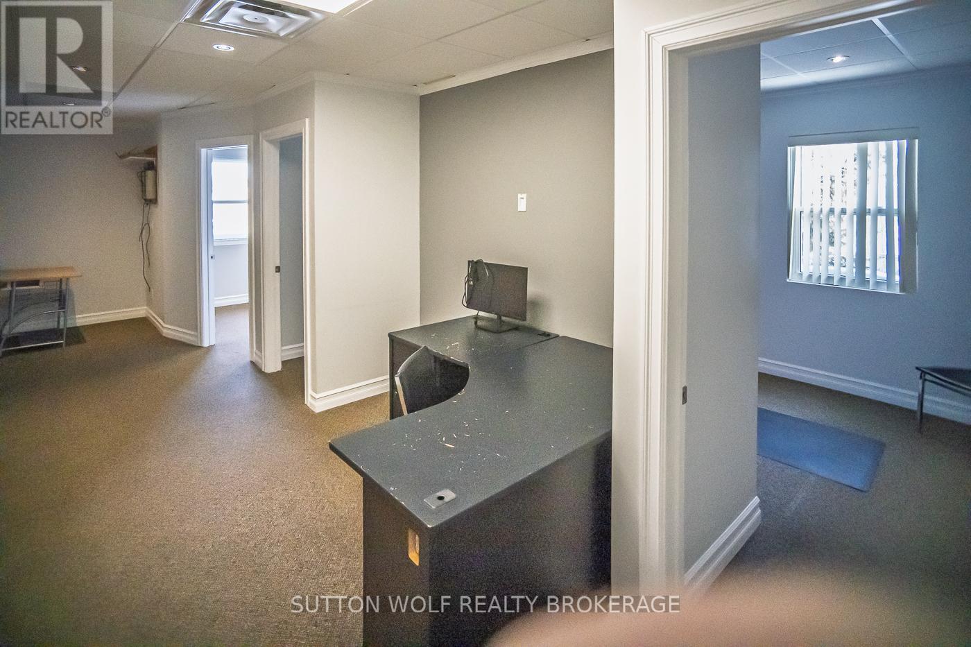 48 Front Street E, Strathroy-Caradoc, Ontario  N7G 1Y6 - Photo 10 - X12613710