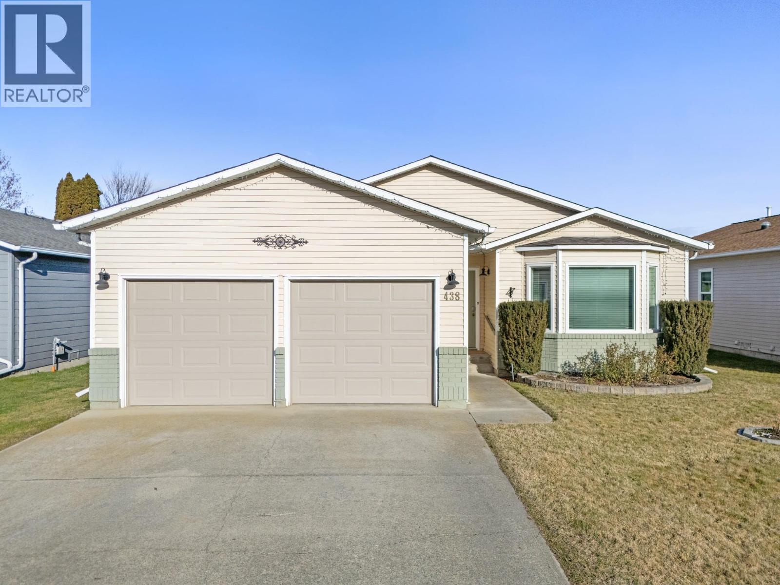 1260 Raymer Avenue Unit# 438, Kelowna, British Columbia