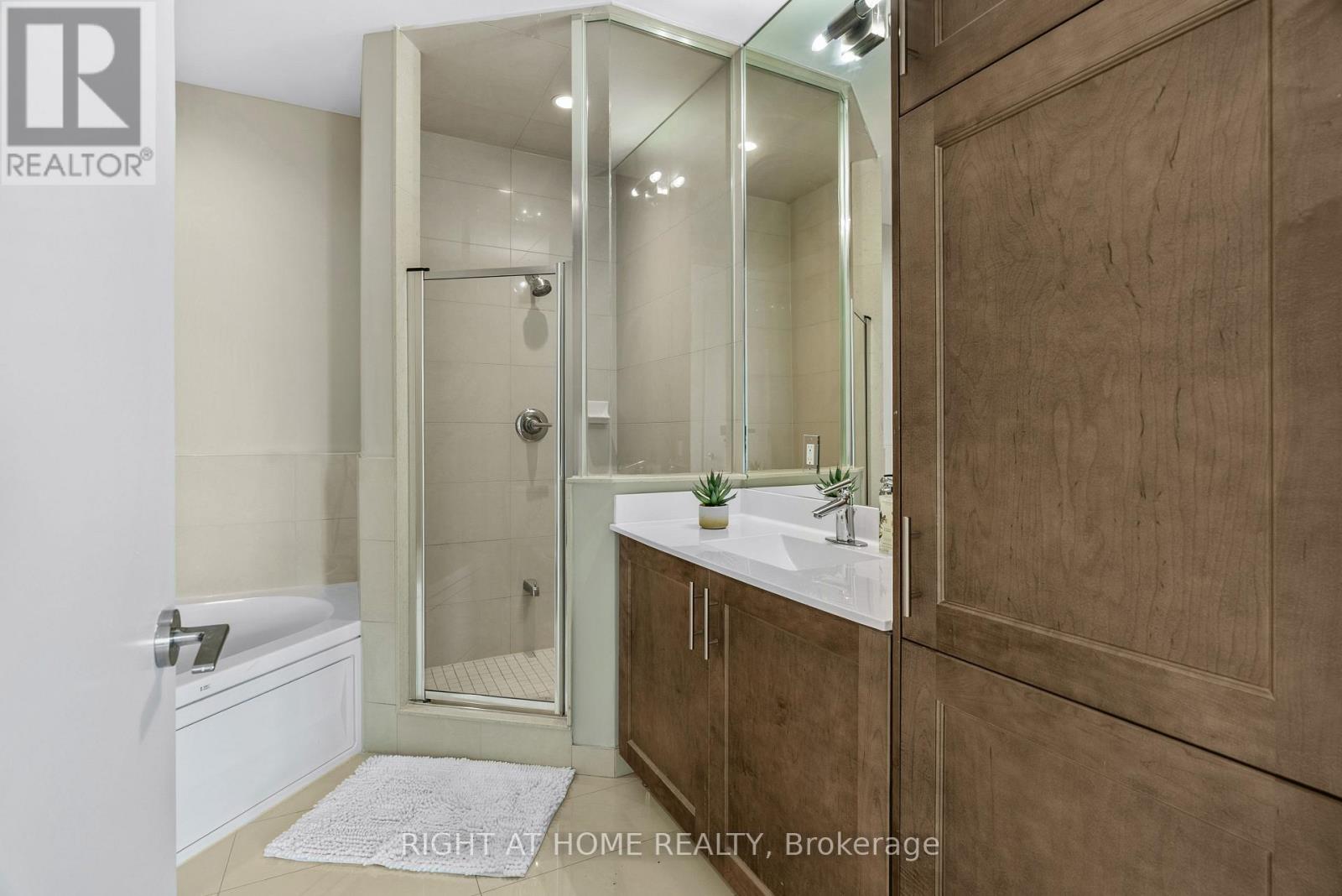 3403 - 181 Wynford Drive, Toronto, Ontario  M3C 0C6 - Photo 22 - C12745278