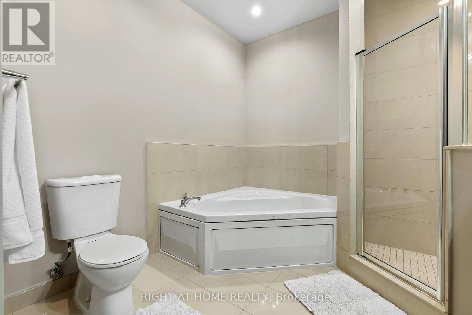 3403 - 181 Wynford Drive, Toronto, Ontario  M3C 0C6 - Photo 23 - C12745278