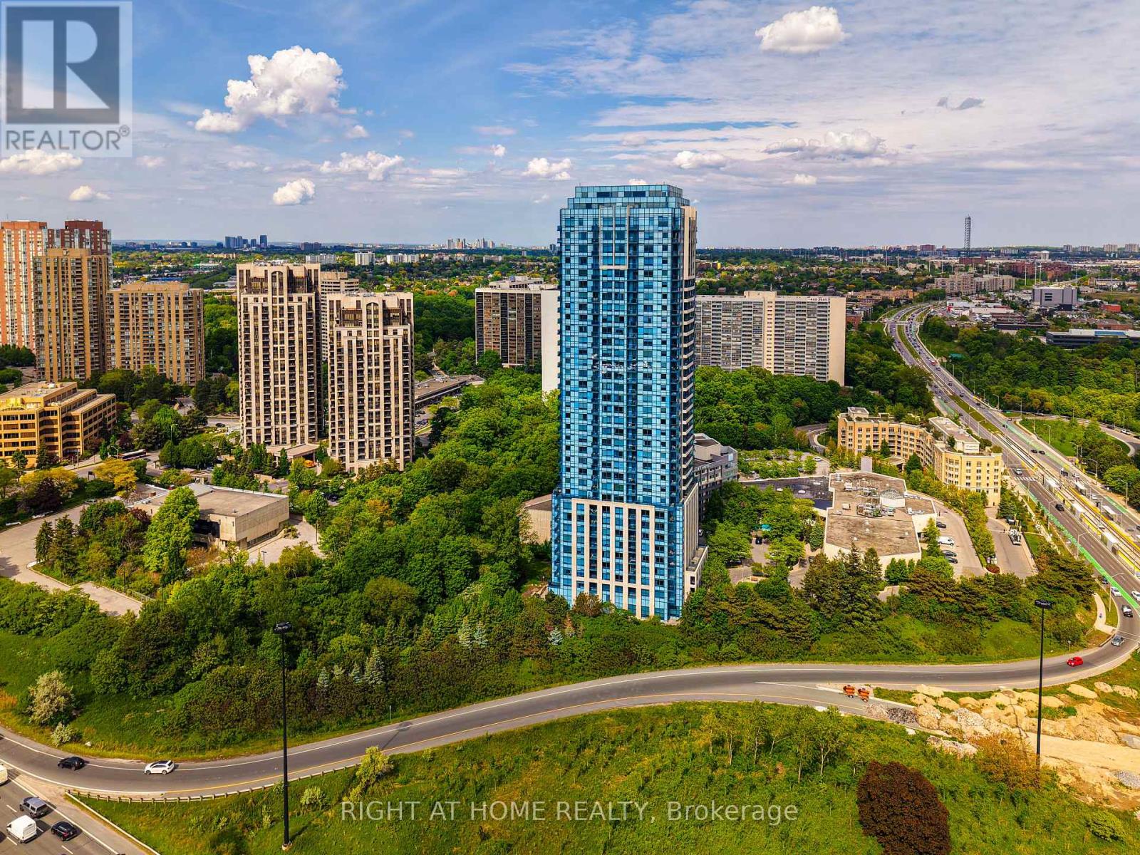 3403 - 181 Wynford Drive, Toronto, Ontario  M3C 0C6 - Photo 4 - C12745278