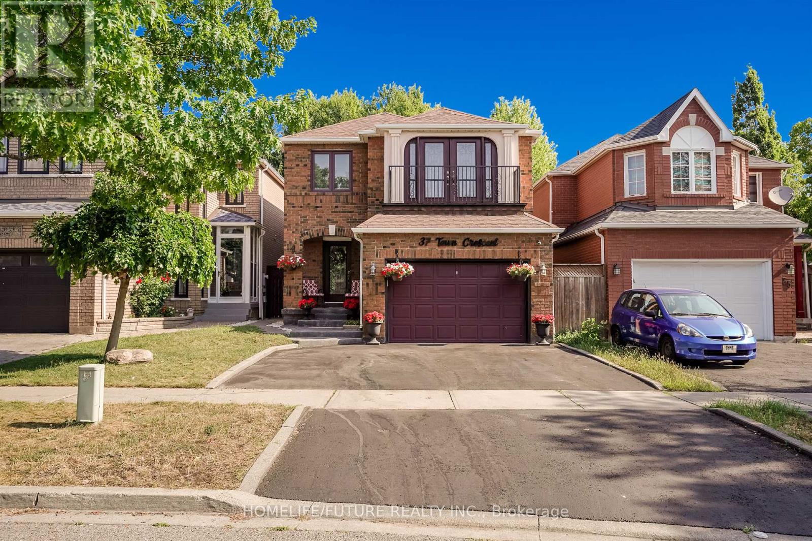 37 Tawn Crescent, Ajax, Ontario  L1Z 1H9 - Photo 2 - E12745314