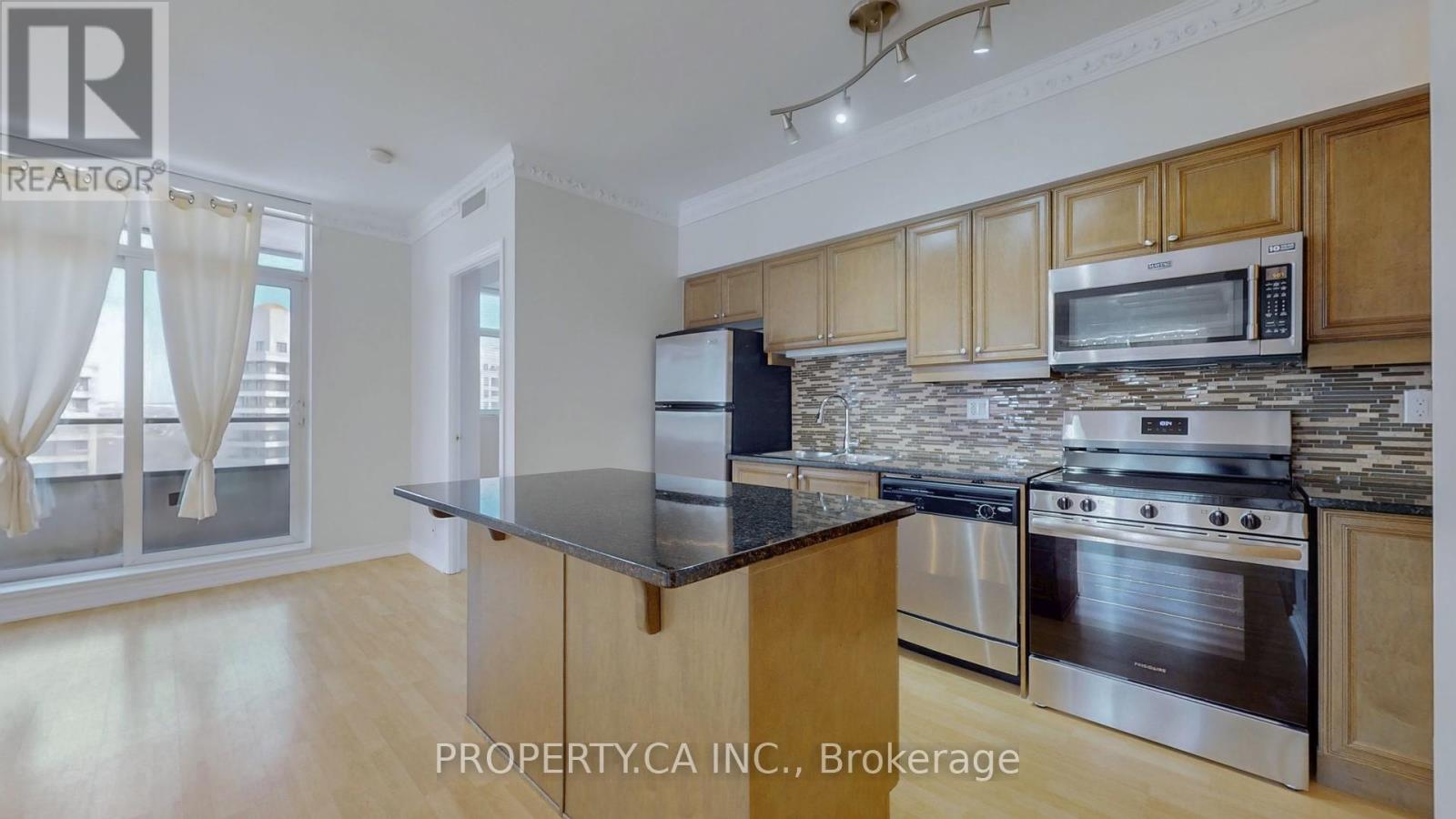 1505 - 9225 Jane Street, Vaughan, Ontario  L6A 0J7 - Photo 10 - N12745322