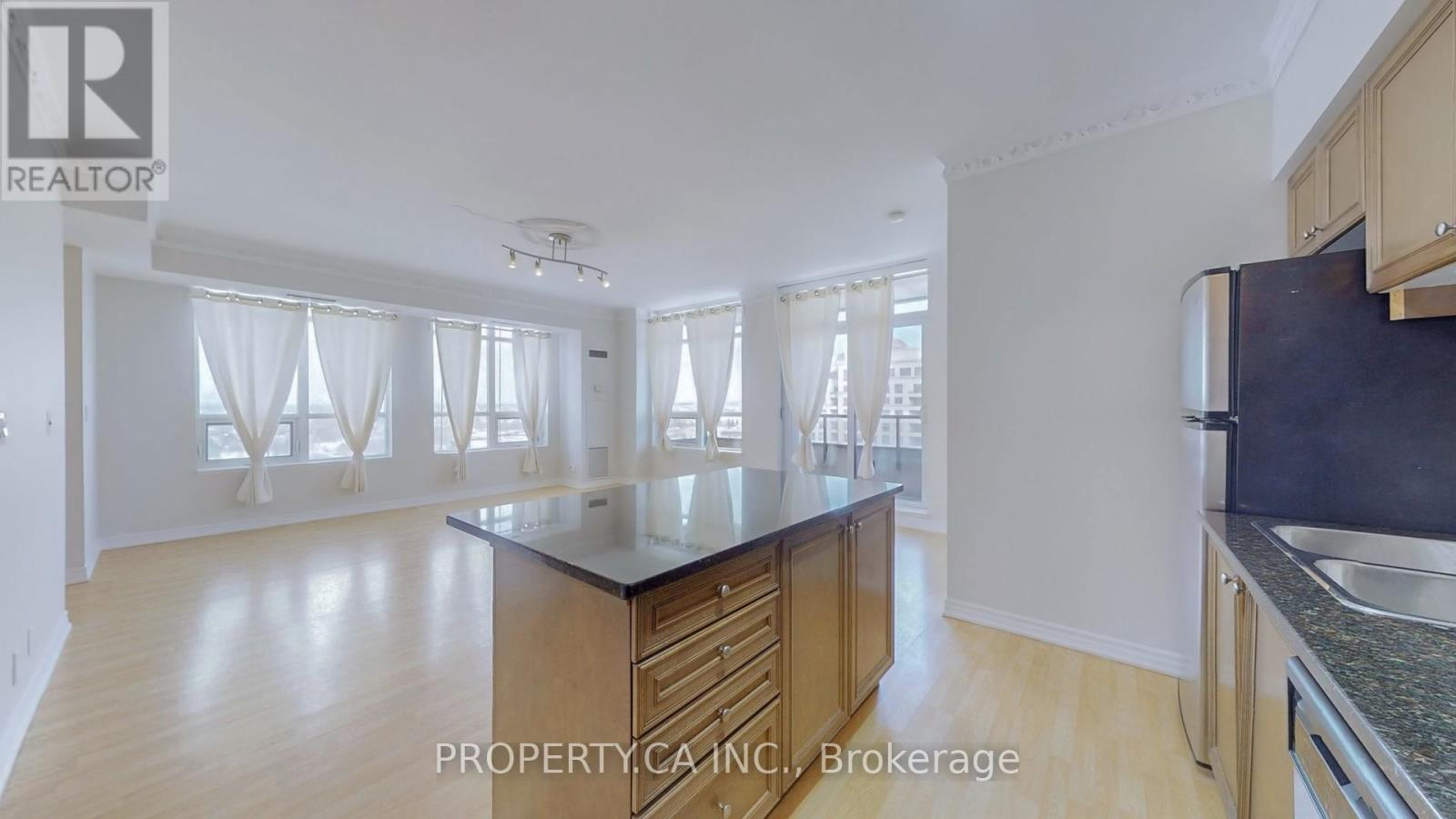 1505 - 9225 Jane Street, Vaughan, Ontario  L6A 0J7 - Photo 11 - N12745322