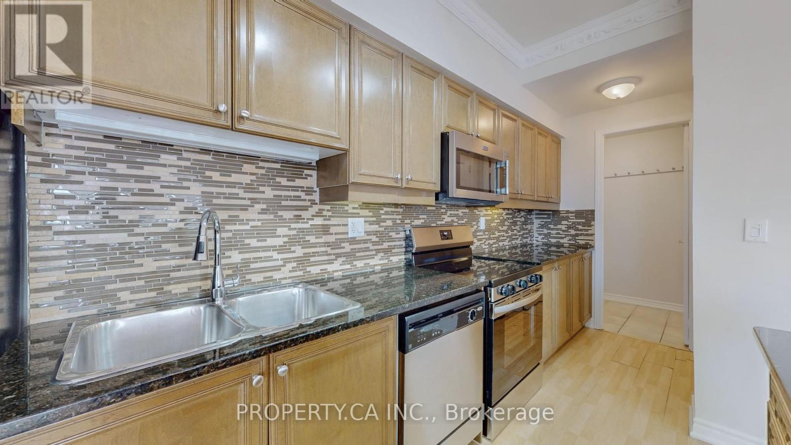 1505 - 9225 Jane Street, Vaughan, Ontario  L6A 0J7 - Photo 12 - N12745322