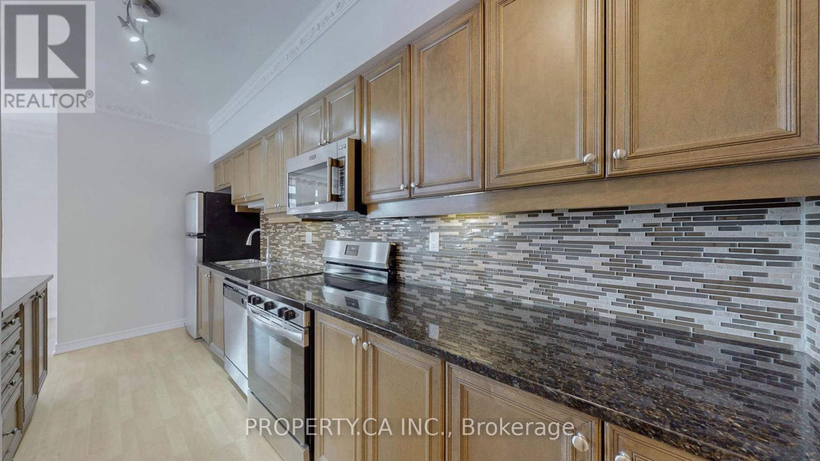 1505 - 9225 Jane Street, Vaughan, Ontario  L6A 0J7 - Photo 13 - N12745322