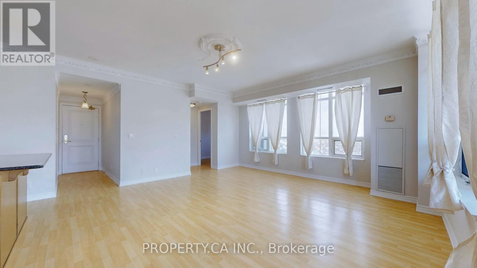 1505 - 9225 Jane Street, Vaughan, Ontario  L6A 0J7 - Photo 6 - N12745322