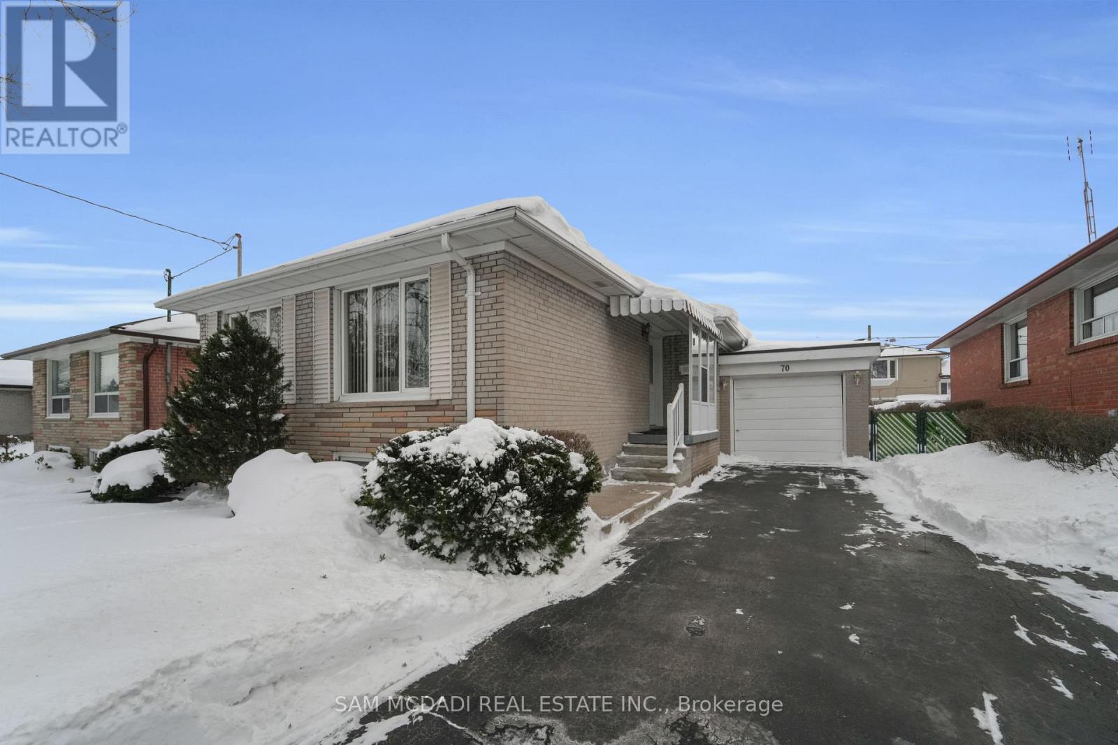 70 FROST STREET, Toronto, Ontario