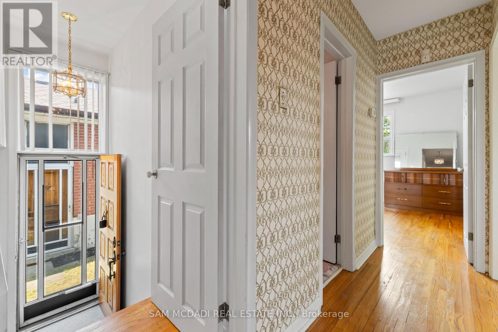 70 Frost Street, Toronto, Ontario  M9W 1Y8 - Photo 34 - W12595010