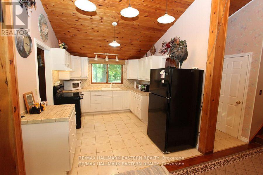 240 Cole Road, Havelock-Belmont-Methuen, Ontario  K0L 1Z0 - Photo 6 - X12456379