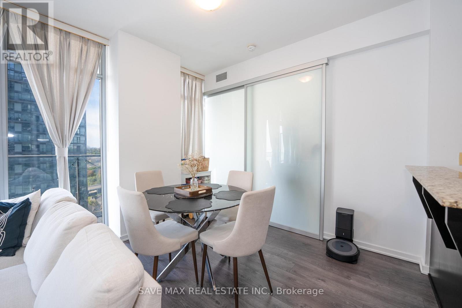 1712 - 103 The Queensway, Toronto, Ontario  M6S 5B3 - Photo 12 - W12745280