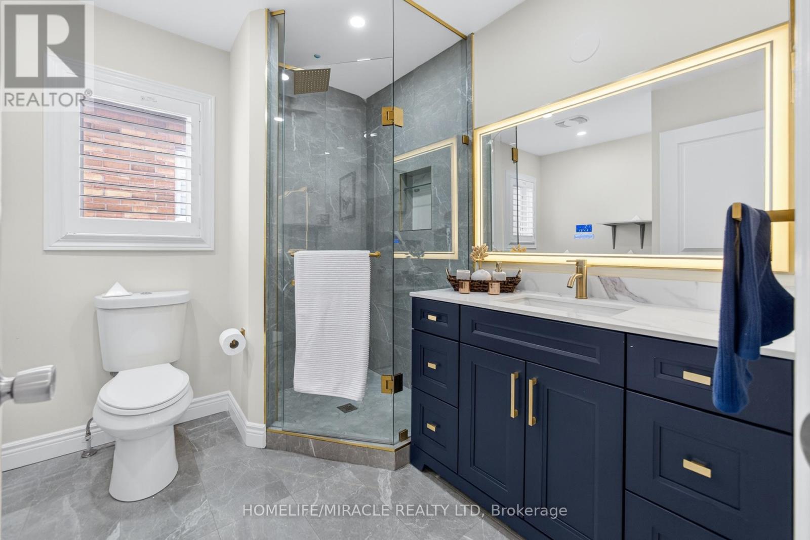 9 Baby Pointe Trail, Brampton, Ontario  L7A 0W1 - Photo 34 - W12745282