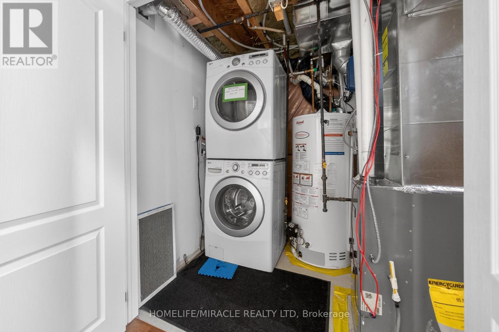 9 Baby Pointe Trail, Brampton, Ontario  L7A 0W1 - Photo 44 - W12745282