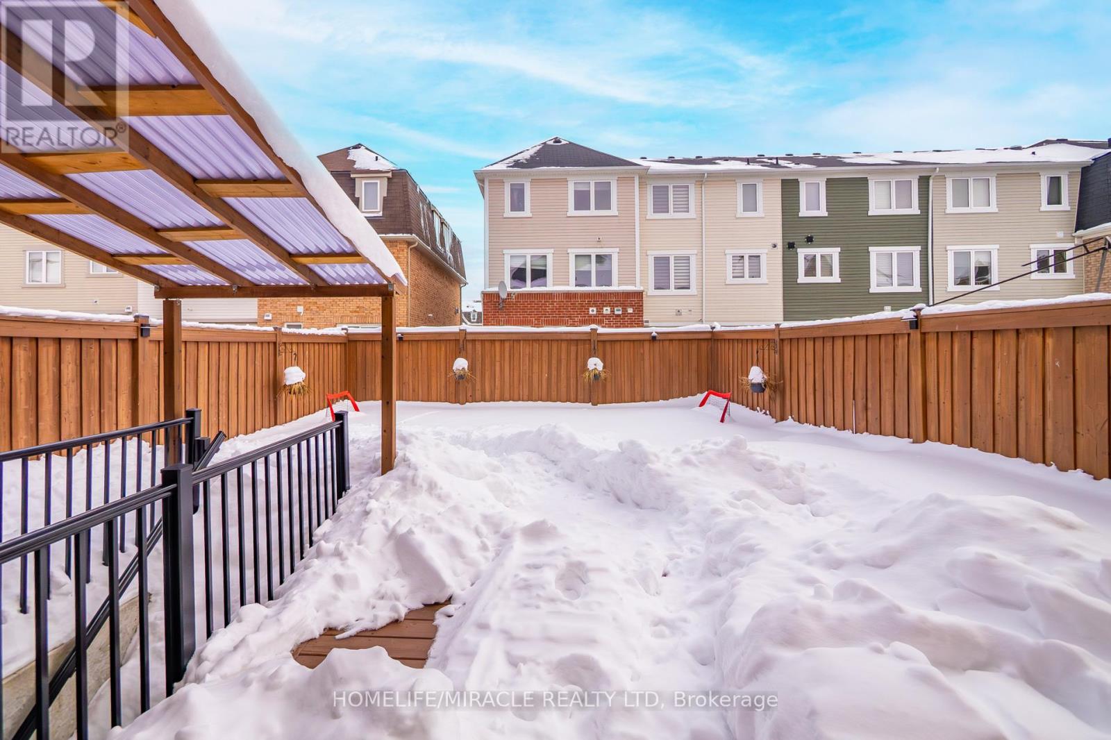 9 Baby Pointe Trail, Brampton, Ontario  L7A 0W1 - Photo 47 - W12745282