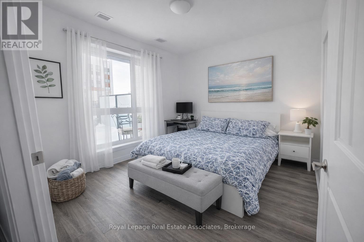 470 Gordon Krantz Avenue, Milton, Ontario  L9E 1Z3 - Photo 6 - W12745300