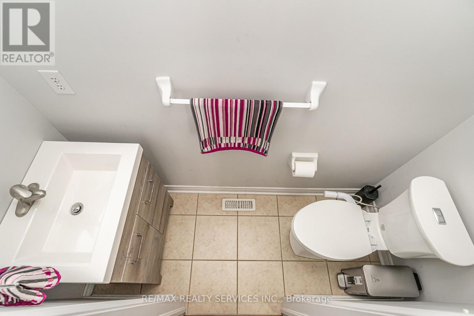 88 Sled Dog Road, Brampton, Ontario  L6R 0J4 - Photo 20 - W12745318