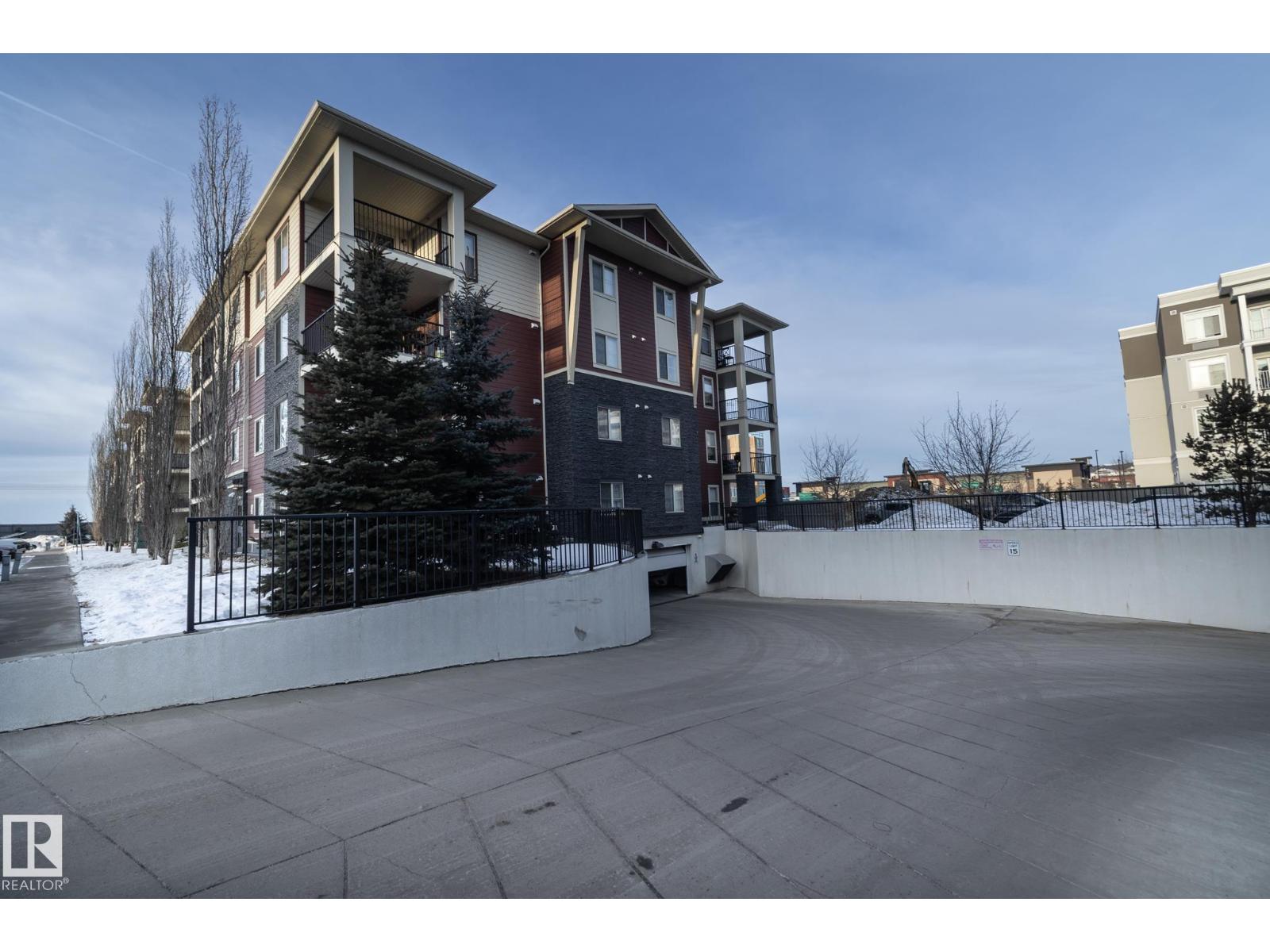 #215 5810 Mullen Pl Nw, Edmonton, Alberta T6R 0W3 - Photo 3 - E4471726