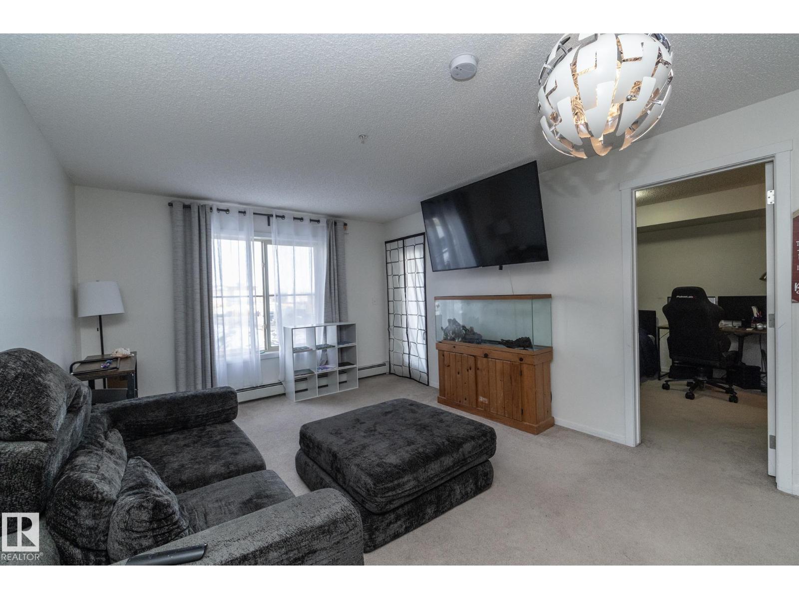 #215 5810 Mullen Pl Nw, Edmonton, Alberta T6R 0W3 - Photo 11 - E4471726