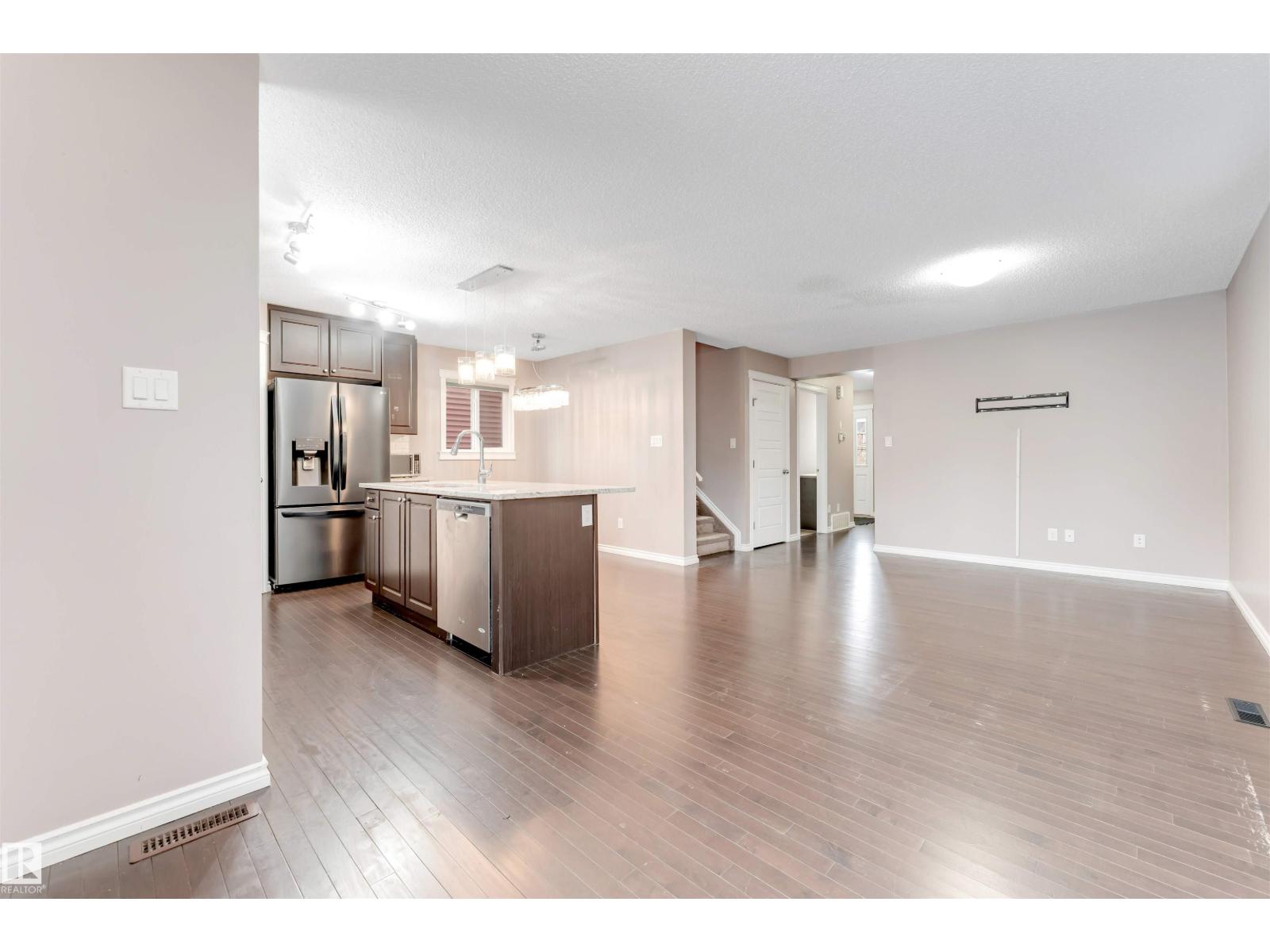 245 Ebbers Bv Nw, Edmonton, Alberta  T5Y 1R8 - Photo 10 - E4471751