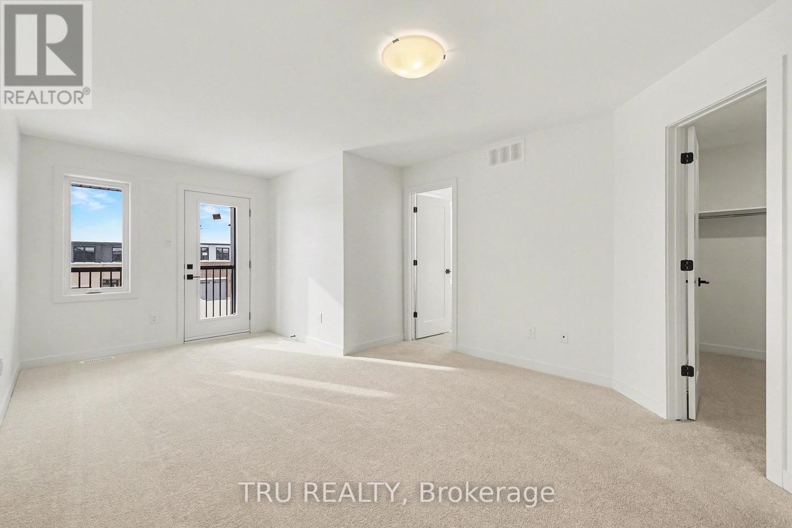 1154 Cope Drive, Ottawa, Ontario  K2S 3C3 - Photo 15 - X12745338