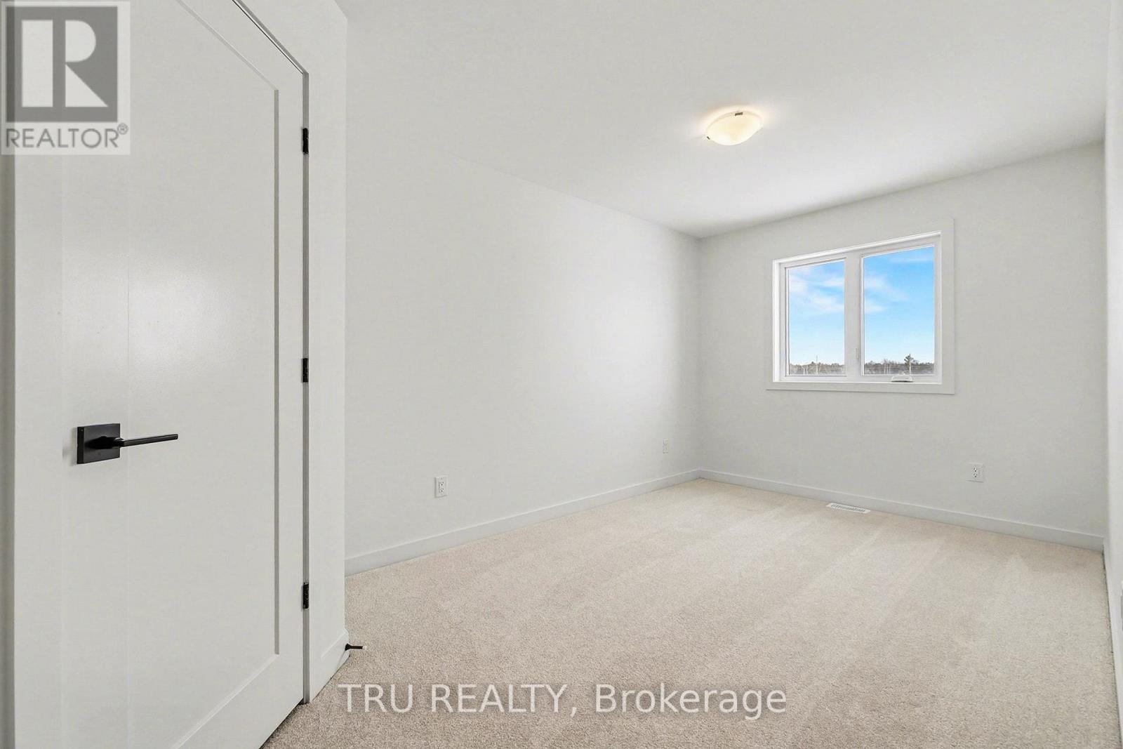 1154 Cope Drive, Ottawa, Ontario  K2S 3C3 - Photo 18 - X12745338