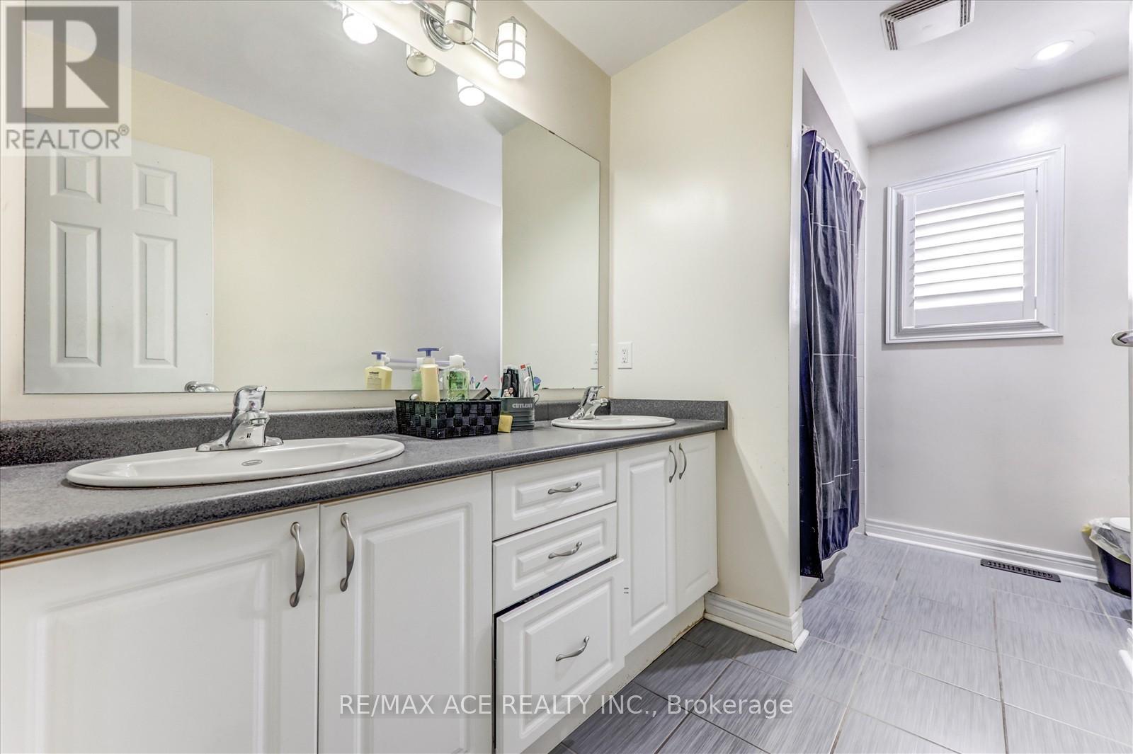 51 Stammers Drive, Ajax, Ontario  L1T 0L5 - Photo 29 - E12713484