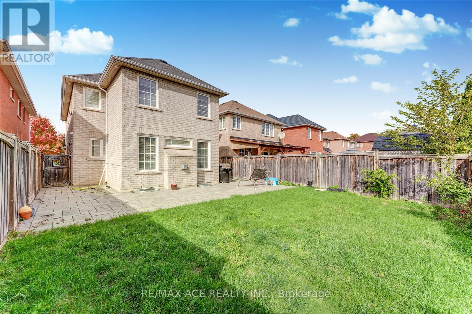 51 Stammers Drive, Ajax, Ontario  L1T 0L5 - Photo 31 - E12713484