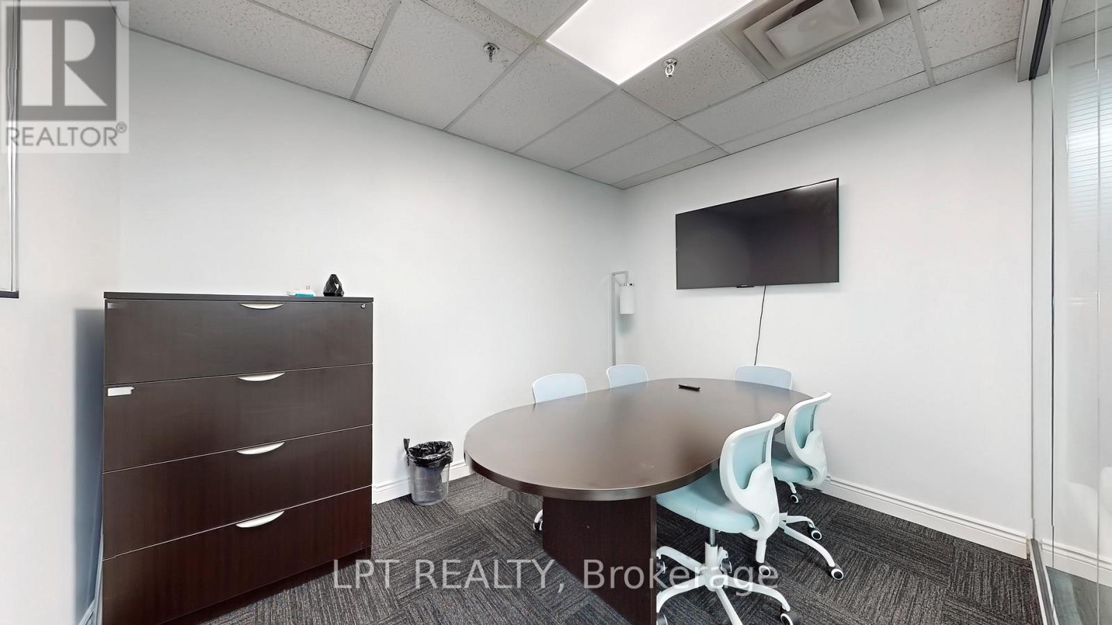 8-200 - 5045 Orbitor Drive, Mississauga, Ontario  L4W 4Y8 - Photo 9 - W12597866