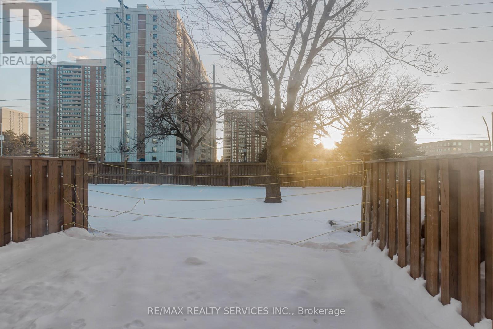 117 - 475 Bramalea Road, Brampton, Ontario  L6T 2X3 - Photo 11 - W12744206